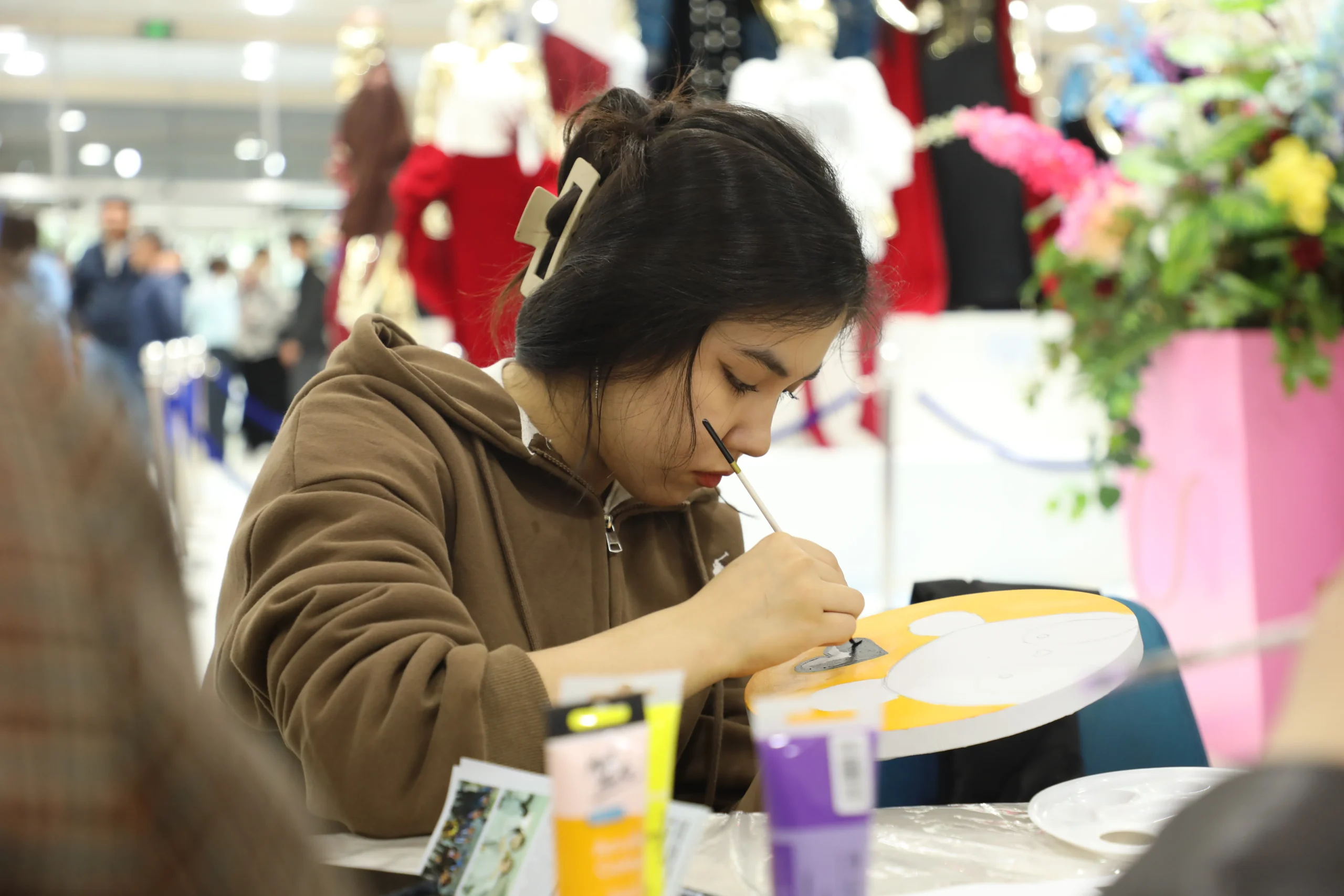 KIUT Job Fair – 2026: Toshkent Kimyo xalqaro universiteti talabalarning bandligini qanday ta’minlamoqda?