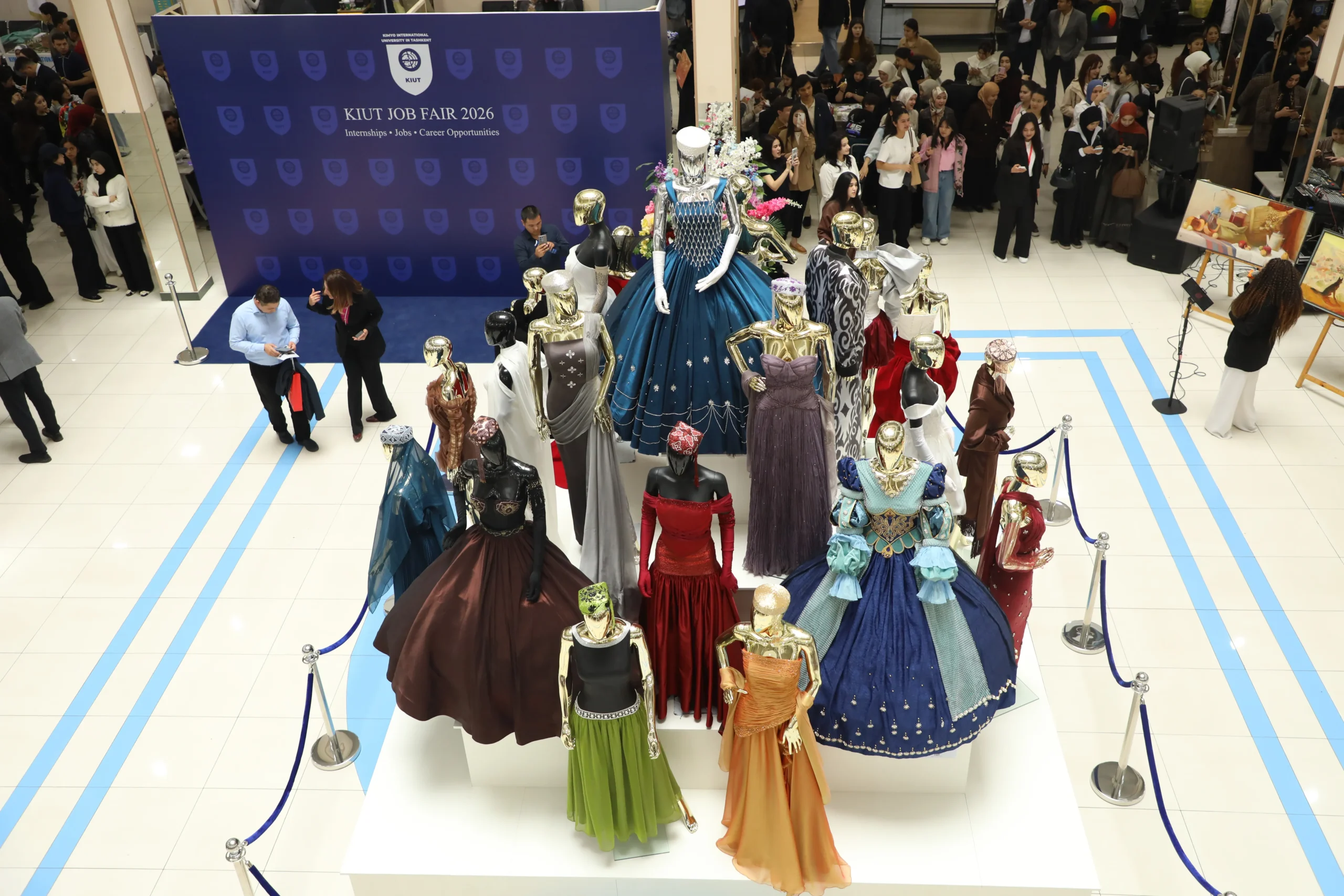 KIUT Job Fair – 2026: Toshkent Kimyo xalqaro universiteti talabalarning bandligini qanday ta’minlamoqda?