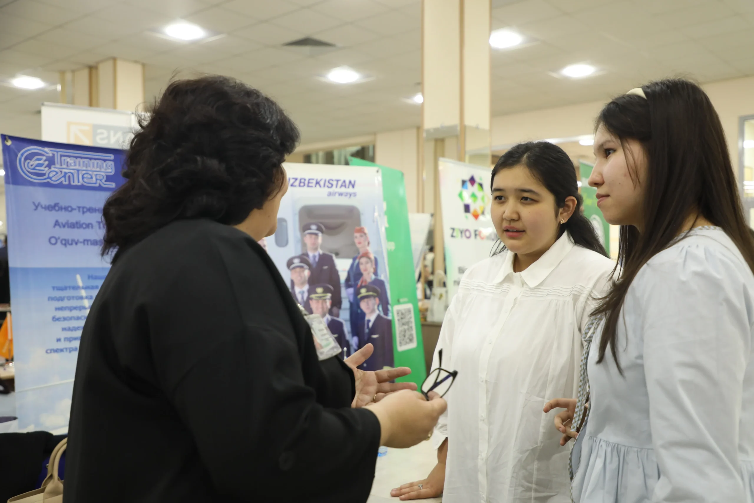 KIUT Job Fair – 2026: Toshkent Kimyo xalqaro universiteti talabalarning bandligini qanday ta’minlamoqda?