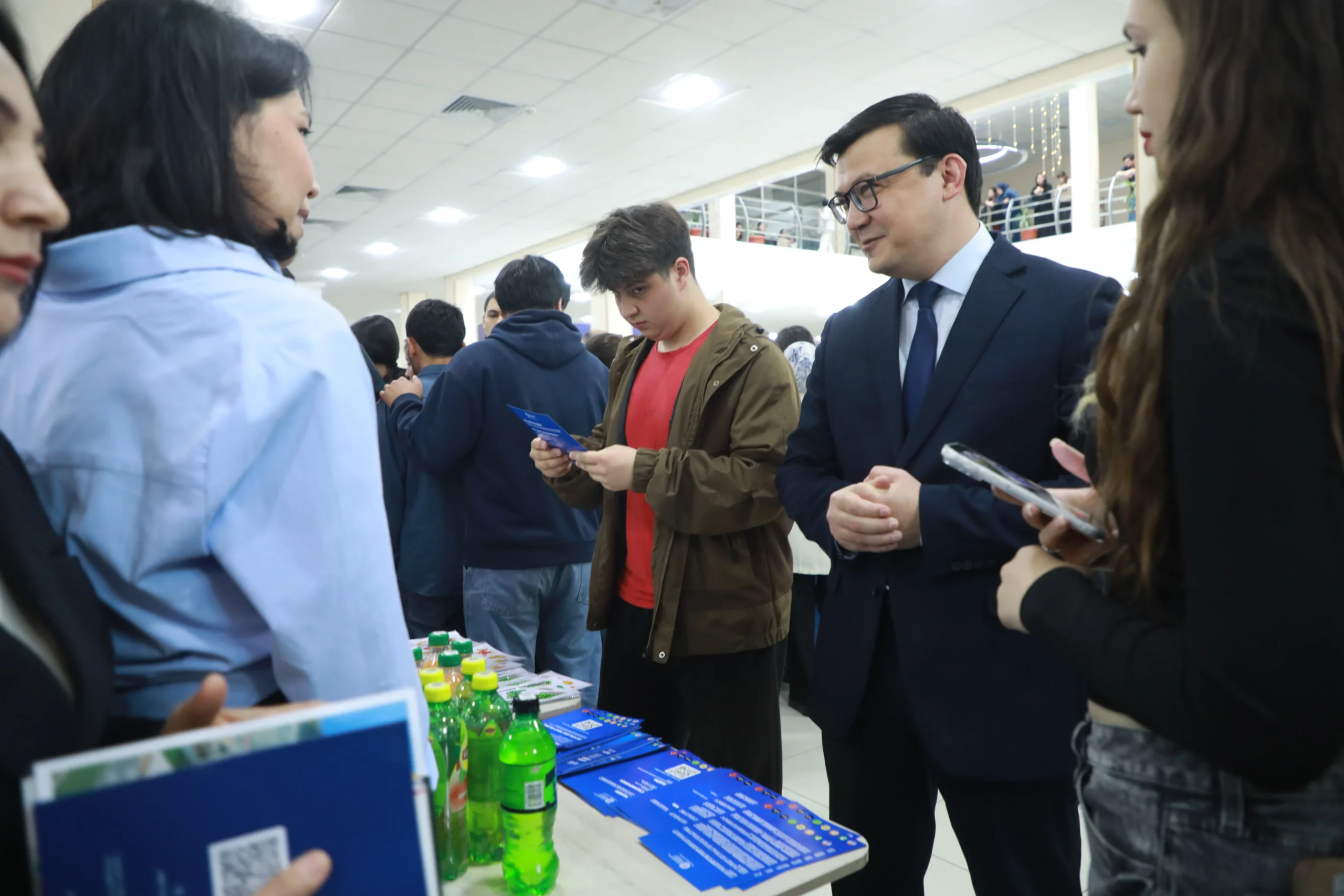 KIUT Job Fair – 2026: Toshkent Kimyo xalqaro universiteti talabalarning bandligini qanday ta’minlamoqda?