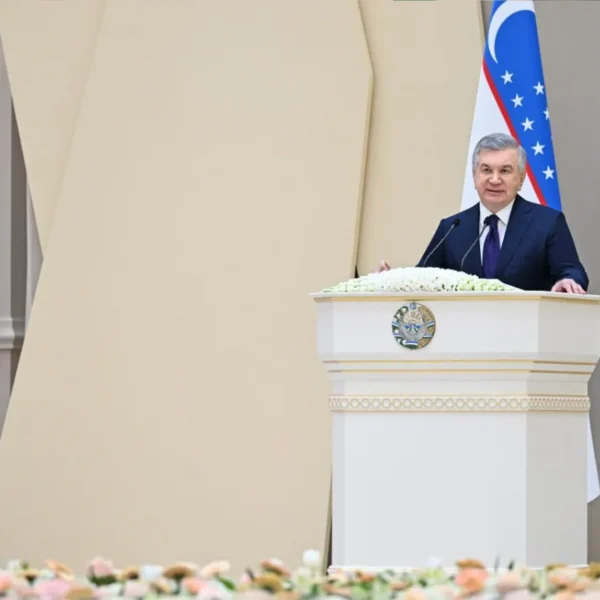 “Rektorlar qayerga qarab o‘tiribdi?” — Prezident rektorlar faoliyatini keskin tanqid qildi