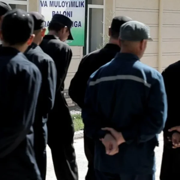 Endi mahkumlar o‘qigan kitoblari yuzasidan test topshiradi