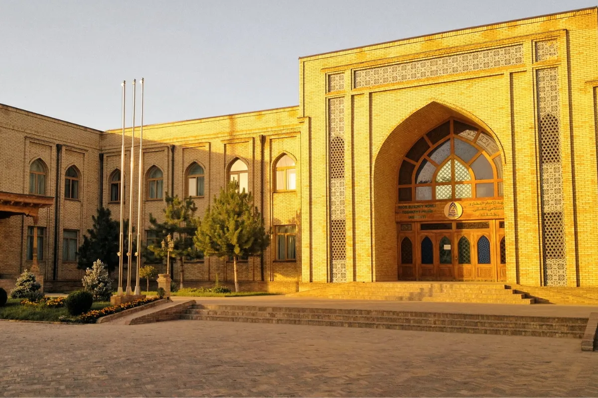 Ertadan oliy va o‘rta maxsusdiniy ta’lim muassasalariga qabul jarayonlari boshlanadi: qanday hujjatlar talab etiladi?