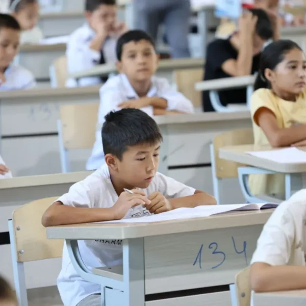 Ixtisoslashtirilgan maktablarga kirish imtihonlari qaysi fanlardan va qanday tartibda o‘tkaziladi?