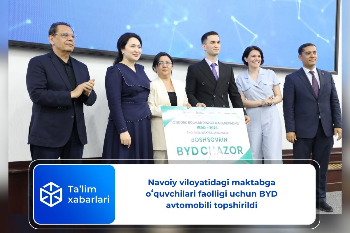 Navoiy viloyatidagi maktabga oʻquvchilari faolligi uchun BYD avtomobili topshirildi