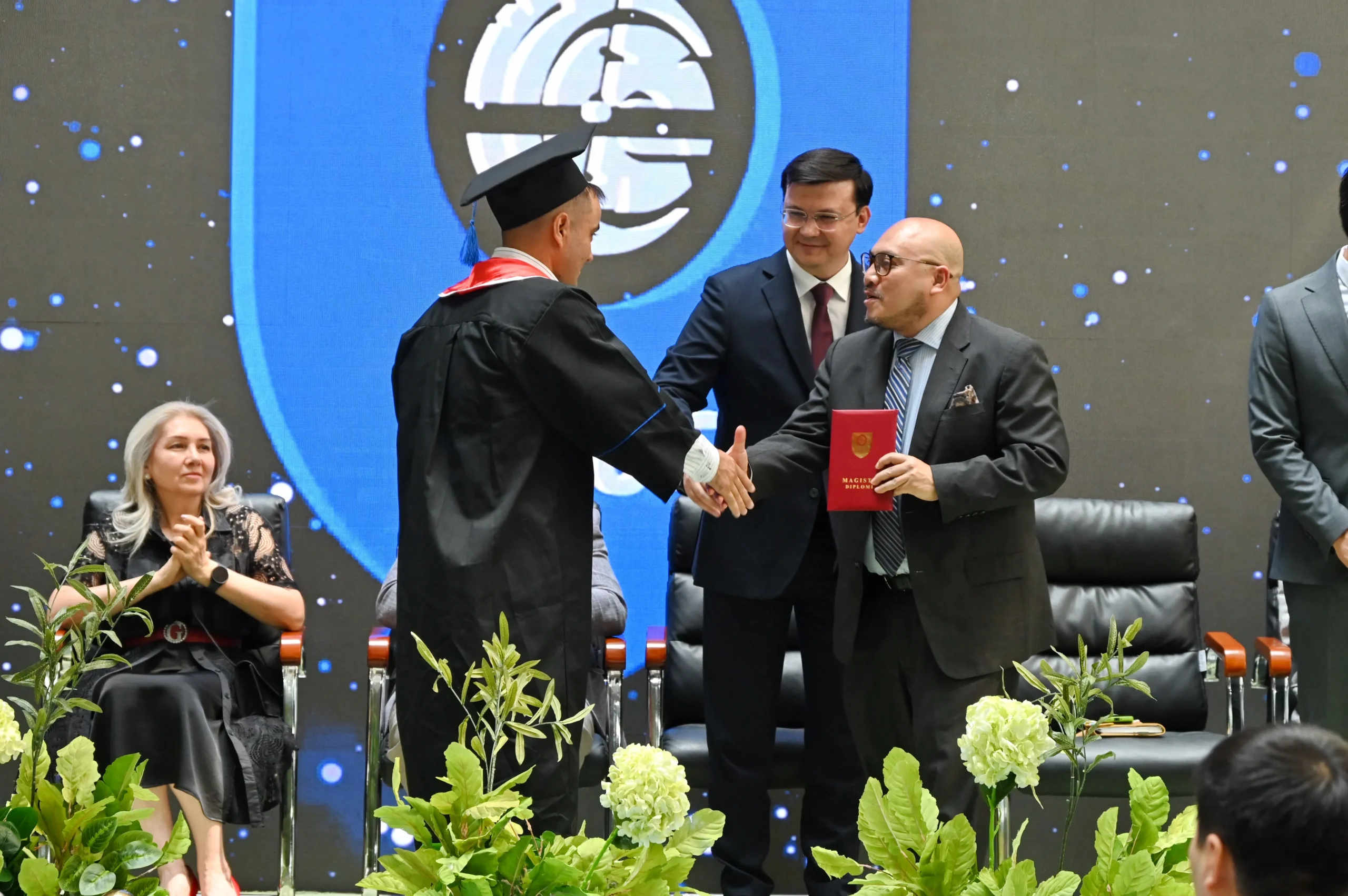 Diplomdan keyin bitiruvchilarni qanday imkoniyatlar kutmoqda?