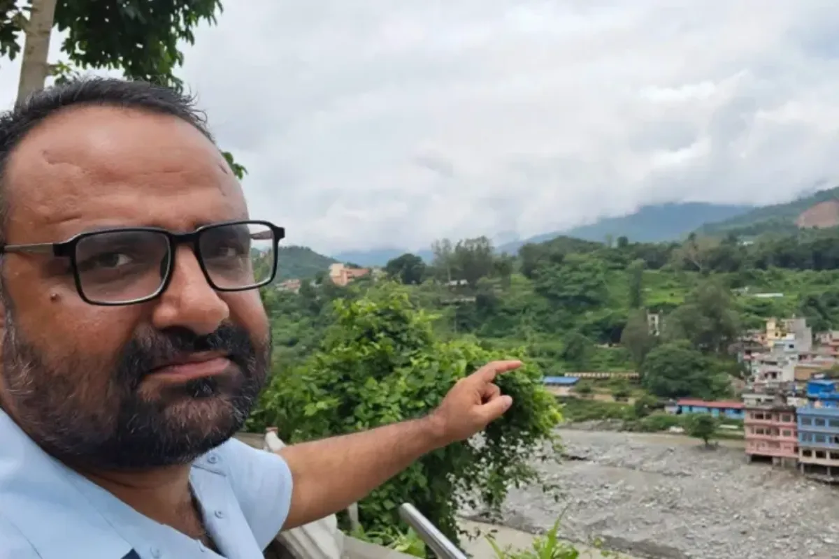 Nepaldagi suv toshqinida maktab direktori 900 nafar o‘quvchini qutqarib qoldi
