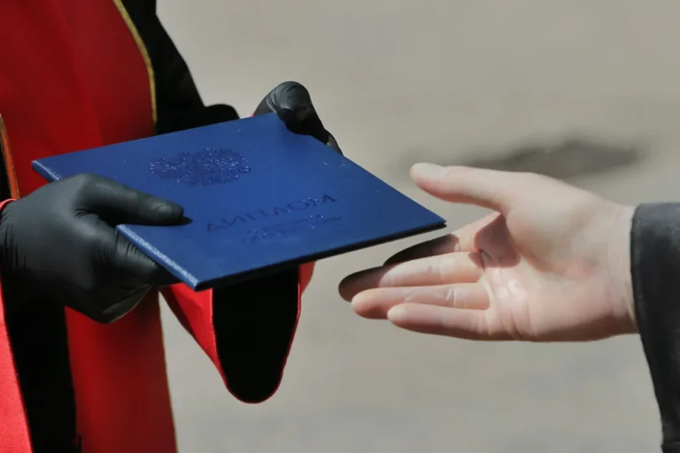 Nostrifikatsiya bo‘yicha navbatdagi test sinovlari 16-aprel kuni bo‘lib o‘tadi (ro‘yxat)