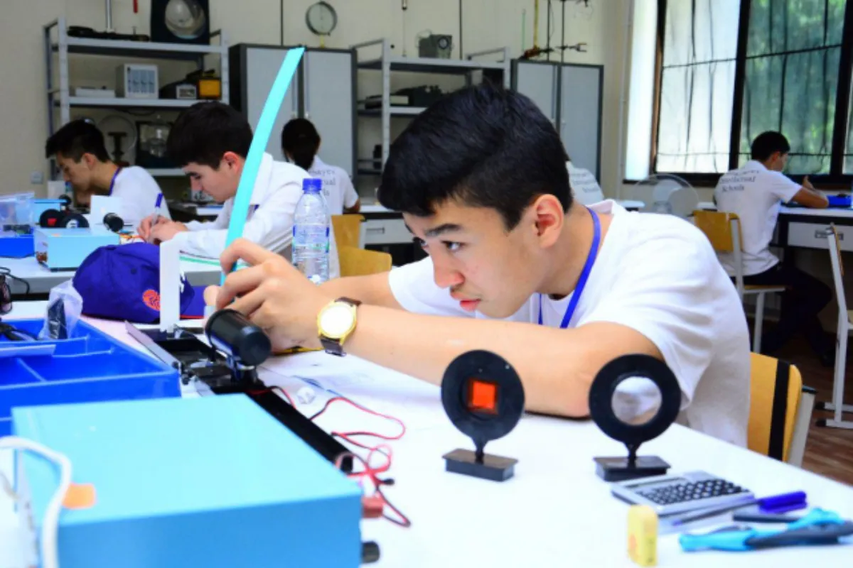 Oliy taʼlimga kirish istagida boʻlmagan 200 mingga yaqin oʻquvchilar kasbga oʻqitilishi rejalashtirilmoqda