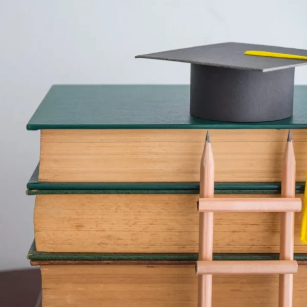 O‘qishini ko‘chirgan talabalarni HEMIS tizimiga kiritish qanday amalga oshiriladi?