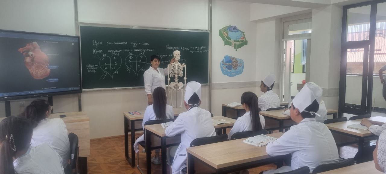 Қарши шаҳридаги «Avitsenna school» хусусий мактабининг 50 нафар ўқувчиси тегишли фанлардан миллий сертификатга эга бўлди