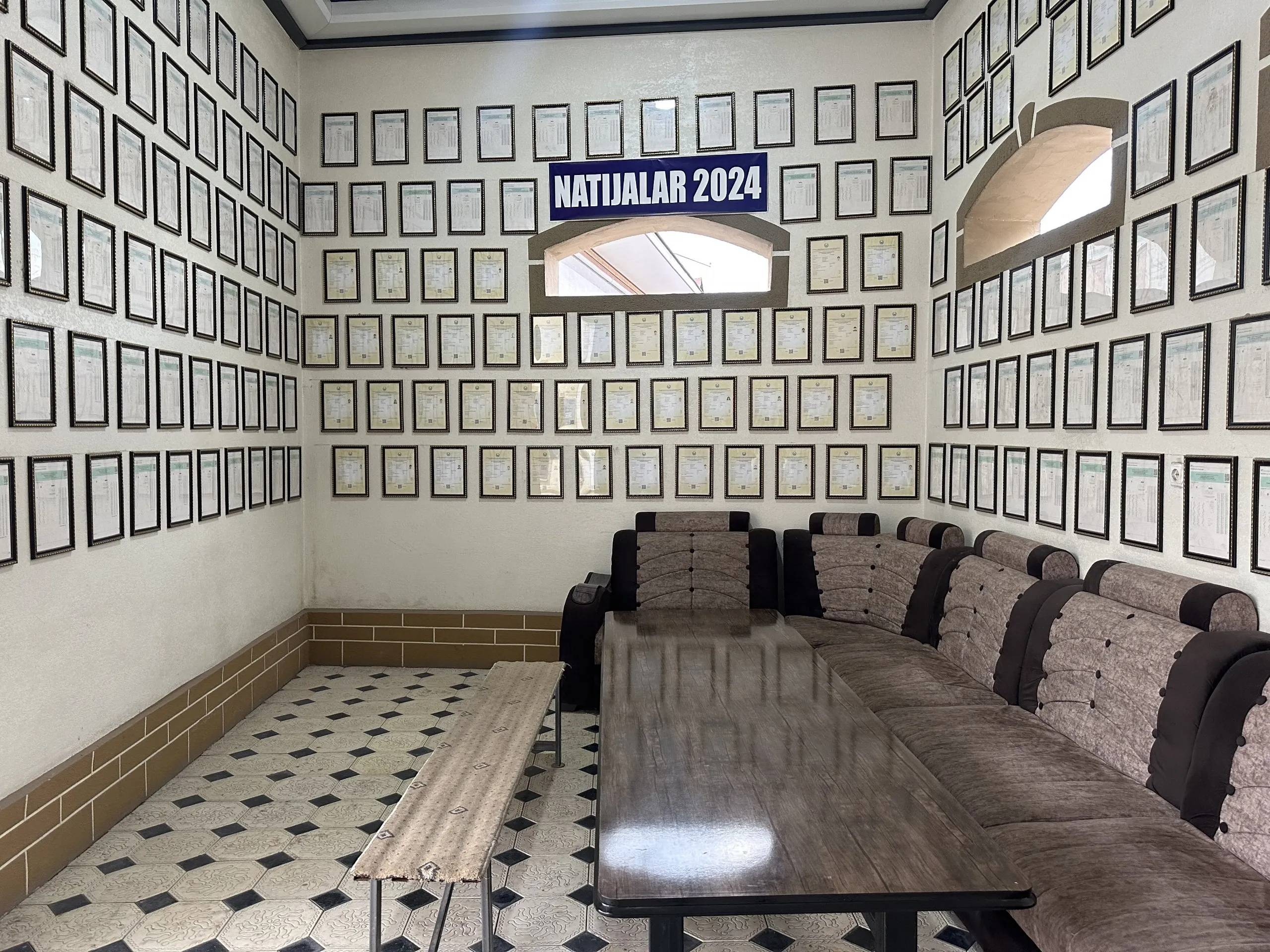 “O‘quv markazimizda har yili abituriyentlarning 94-95 foizi talaba bo‘ladi”: Namanganlik o‘quvchi 5 ta fandan milliy sertifikat oldi