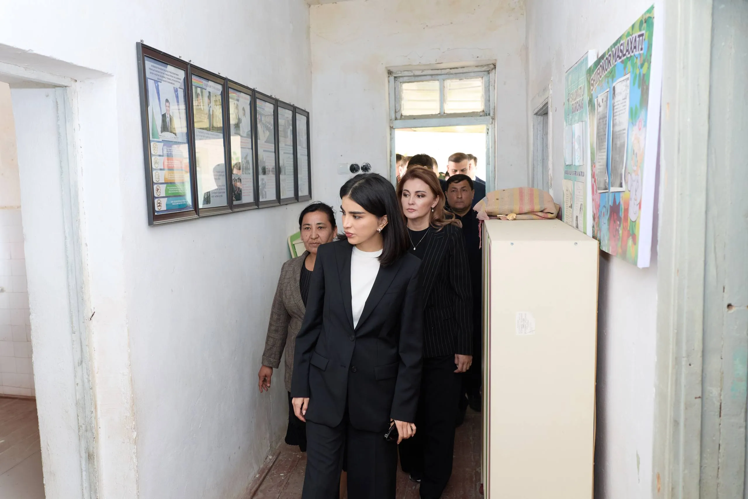 Saida Mirziyoyeva Xorazmdagi ta'lim muassasalari holatini ko‘zdan kechirdi