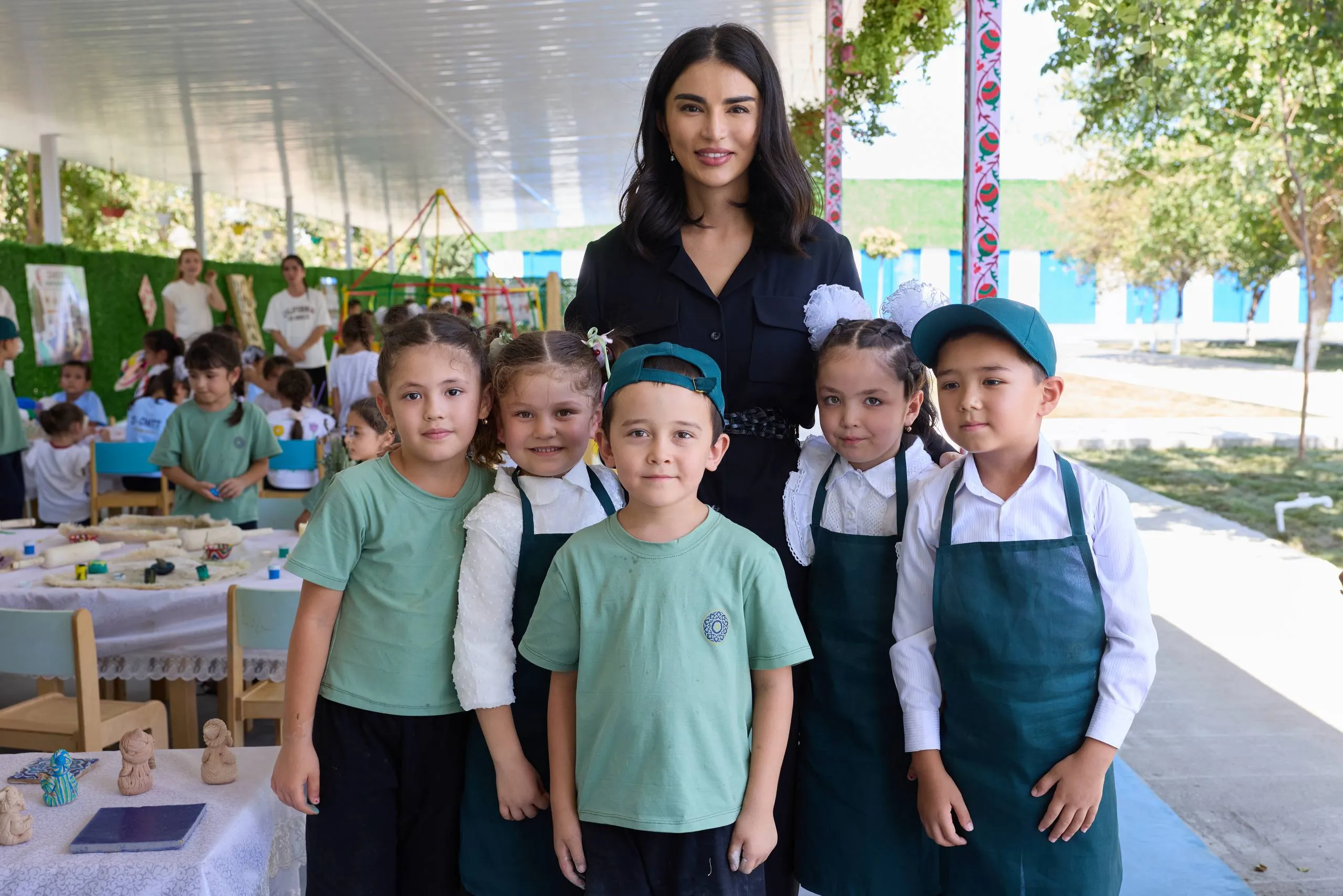Saida Mirziyoyeva Buxoroda yangi qurilgan bog‘chaning ochilish marosimida ishtirok etdi