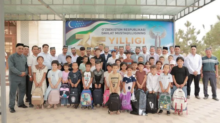 13 mingdan ziyod o‘quvchiga maktab formasi va o‘quv qurollari hadya qilindi