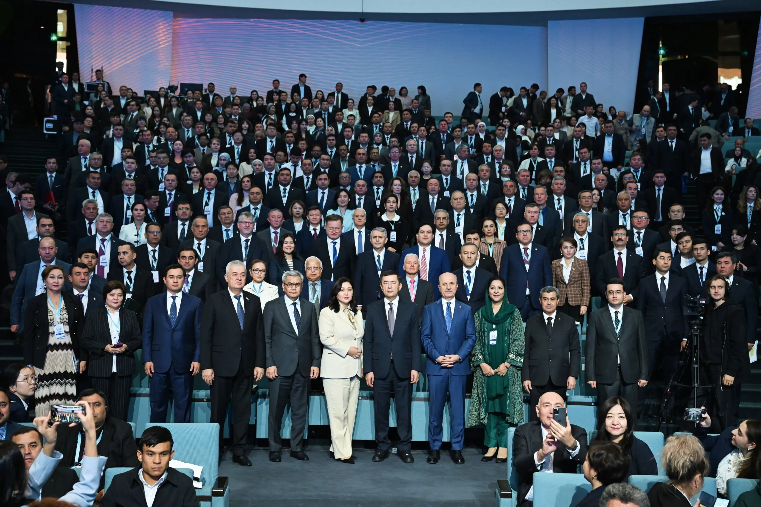 Toshkentda 40 dan ortiq davlat vakillari ta’lim kelajagini muhokama qildi