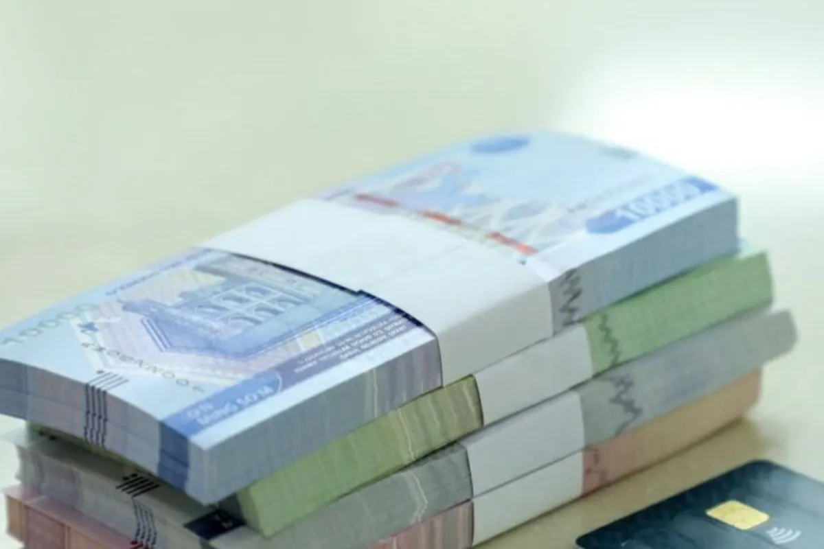 Bilim va malakalarni baholash agentligi xodimlariga ustama berish va ragʻbatlantirish tartibi belgilandi