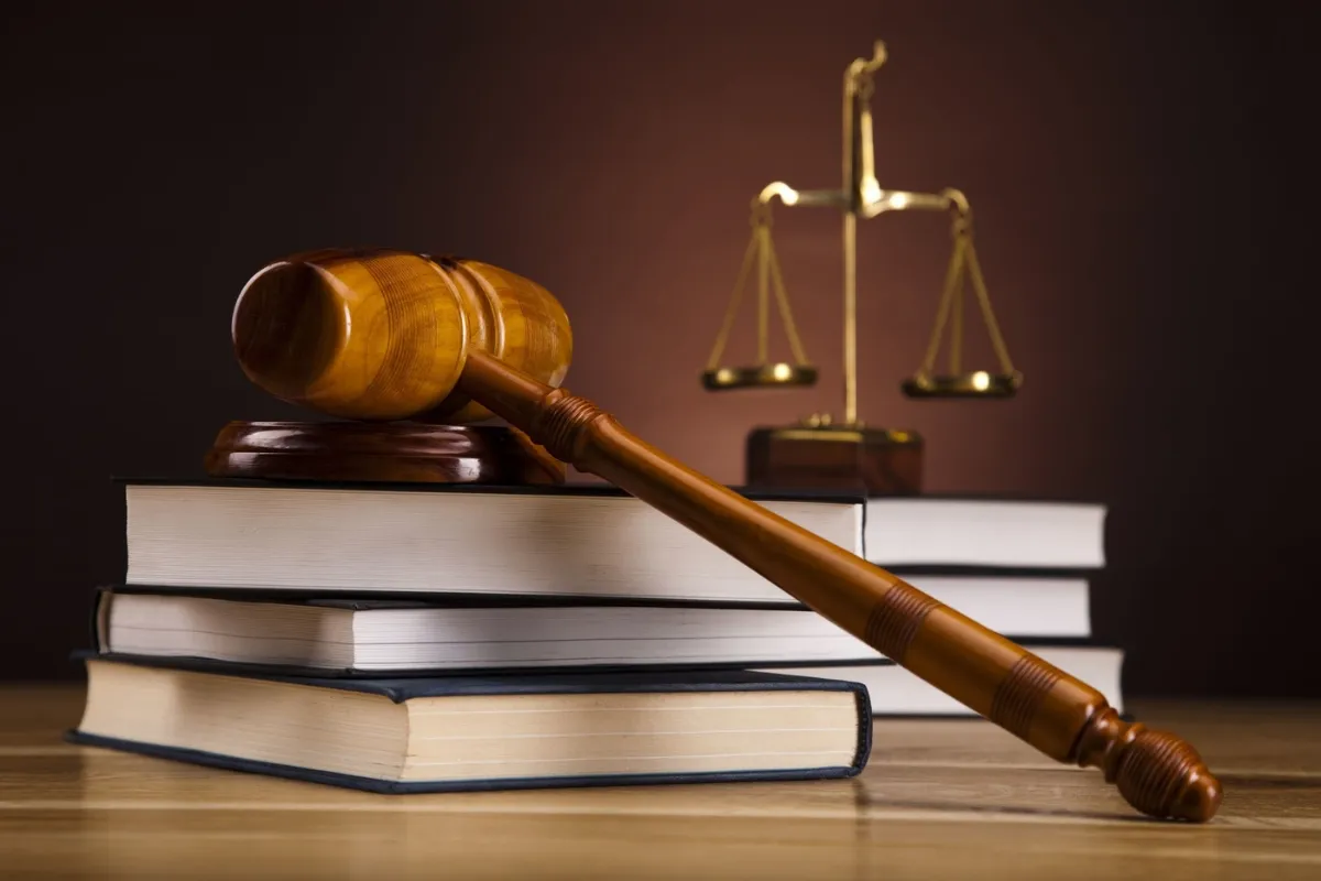 Boshqa hududdan kelib ishlayotgan o‘qituvchi foydasiga 38,4 mln so‘m ustama undirib berildi