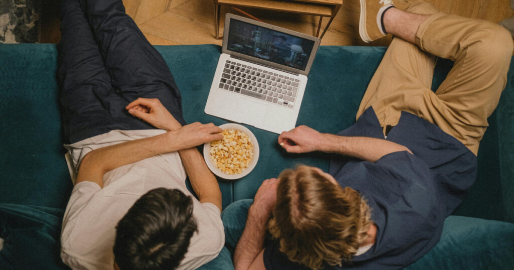 Forbes Education: «Тилни тушунмаслик — тўхташ учун сабаб эмас»
