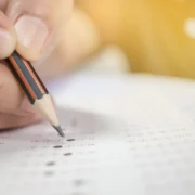 Joriy yilgi qabul uchun test topshiriqlari soni hamda baholash mezonlari tasdiqlandi